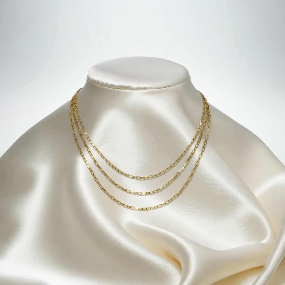 Anti Tarnish Golden Color Bold Minimal Box Chain Necklace for Women