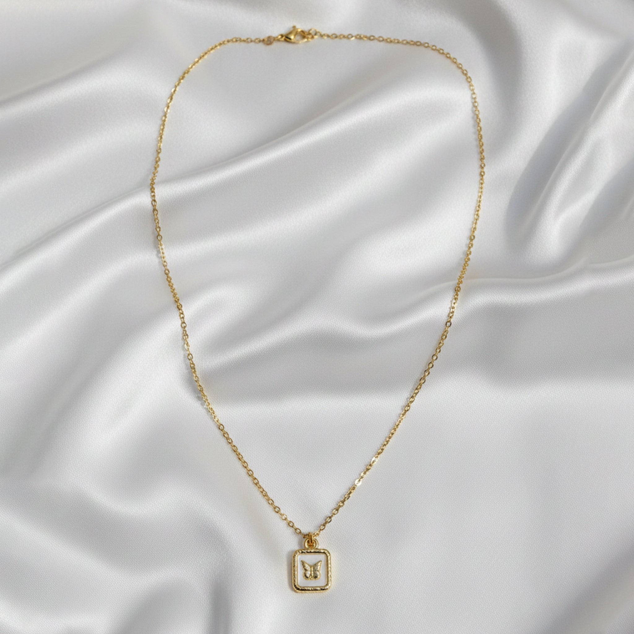 Anti Tarnish Butterfly Pendant Minimal Chain Necklace for Women