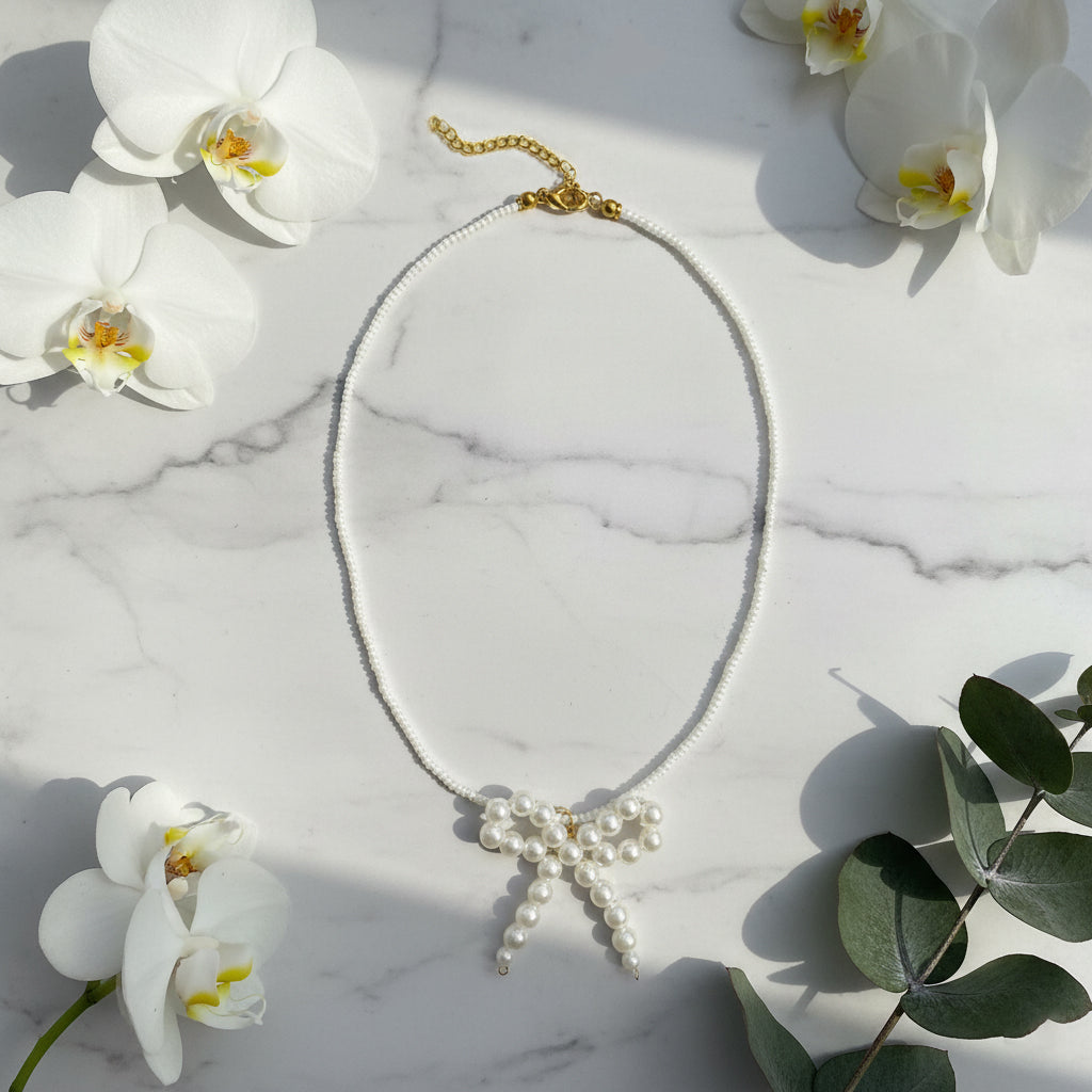 Aesthetic Korean Pearl Bow Choker | Handmade White Beaded Necklace with Anti-Tarnish Chain | Ideal Gift